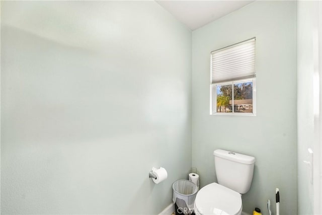 43611 Modena Dr, Temecula, CA 92592 - bathroom with toilet
