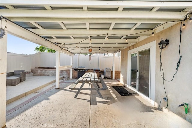 43611 Modena Dr, Temecula, CA 92592 - fenced backyard with a patio