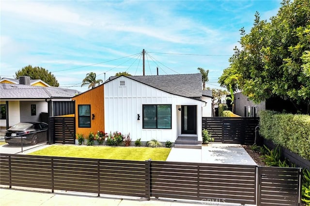 12520 Gilmore Ave, Los Angeles, CA 90066 - photo 2