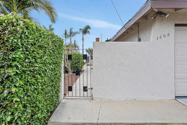 1608 Grandview St, Oceanside, CA 92054 - view of gate