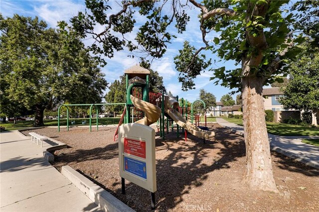 4161 Elizabeth Ct, Cypress, CA 90630 - view of communal playground