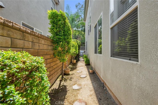 28089 Promontory Ln, Valencia, CA 91354 - view of yard