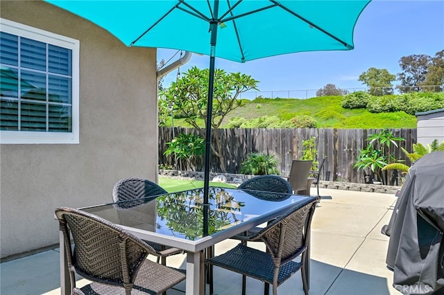19851 Ridgewood Pl, Yorba Linda, CA 92886 - fenced backyard with a patio, outdoor dining space, and area for grilling