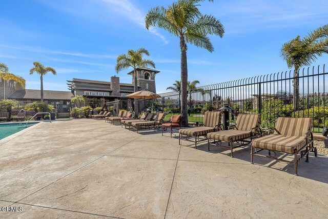 1430 Windshore Way, Oxnard, CA 93035 - view of community featuring a patio