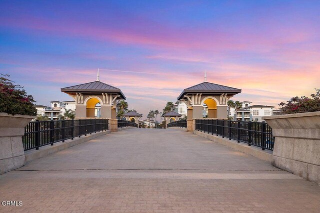 1430 Windshore Way, Oxnard, CA 93035 - surrounding community with a residential view