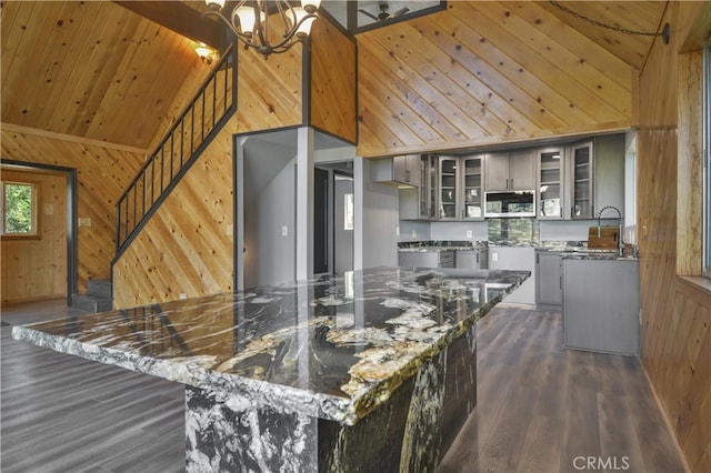 929 Trinity Dr, Lake Arrowhead, CA 92352 - photo 1