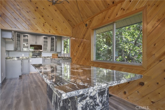 929 Trinity Dr, Lake Arrowhead, CA 92352 - photo 8