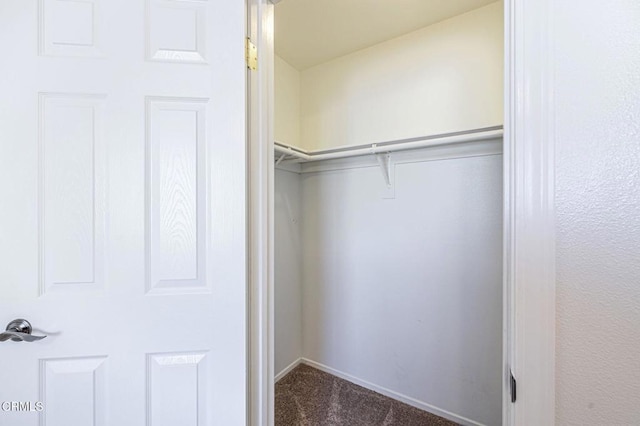 2400 Sunset Ridge Dr, Rosamond, CA 93560 - view of closet