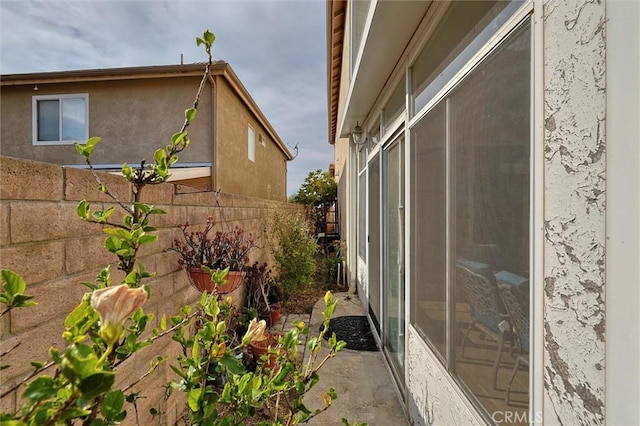 13524 Via Santa Catalina, Sylmar, CA 91342 - view of side of property with stucco siding