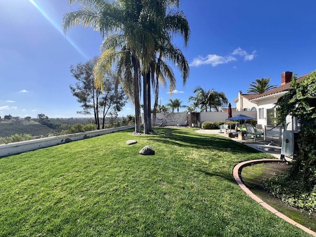 14109 Arbolitos Dr, Poway, CA 92064 - view of yard featuring a patio area