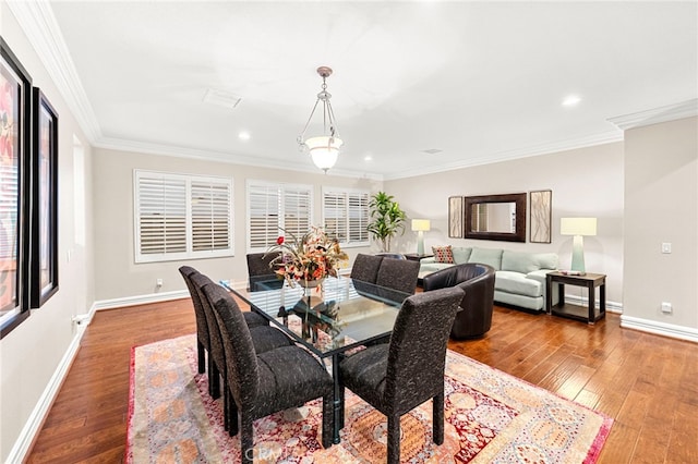32872 Northshire Cir, Temecula, CA 92592 - dining area with wood finished floors, crown molding, and recessed lighting