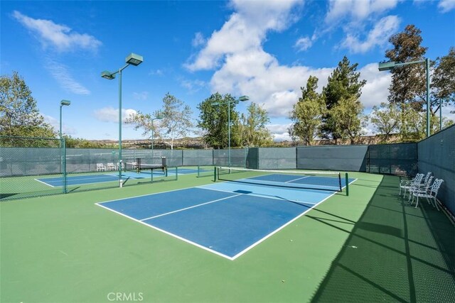 23741 Spruce Meadow Ct, Valencia, CA 91354 - photo 42