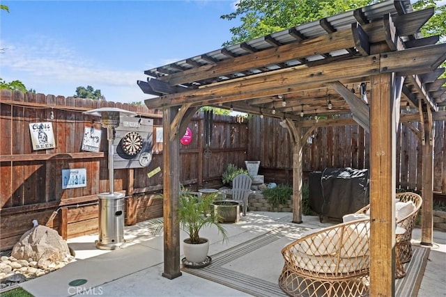 4913 Sparrow Hawk Ln, Paso Robles, CA 93446 - fenced backyard featuring a patio and area for grilling