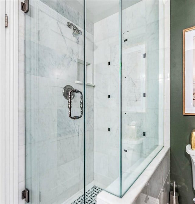 2726 Cardinal Dr, Costa Mesa, CA 92626 - bathroom with a shower stall