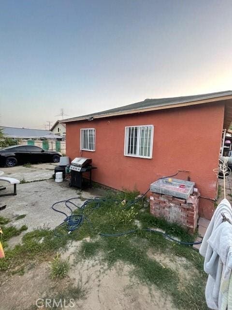8014 Morton Ave, Los Angeles, CA 90001 - view of side of property featuring stucco siding