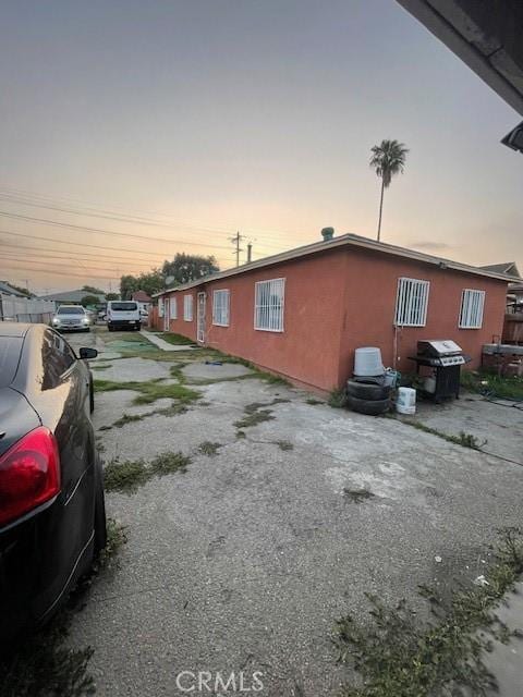 8014 Morton Ave, Los Angeles, CA 90001 - view of side of property featuring stucco siding