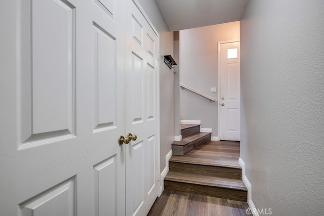376 Gullotti Pl, Placentia, CA 92870 - stairs featuring wood finished floors and baseboards