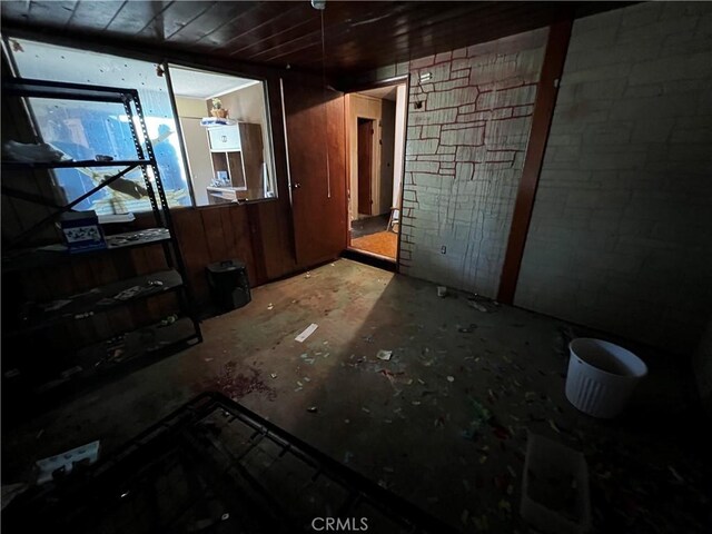 12449 6th St, Yucaipa, CA 92399 - view of unfurnished living room