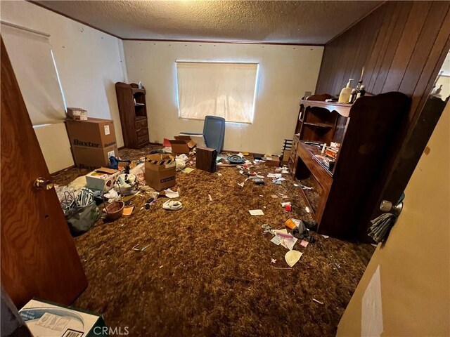 12449 6th St, Yucaipa, CA 92399 - office featuring a textured ceiling