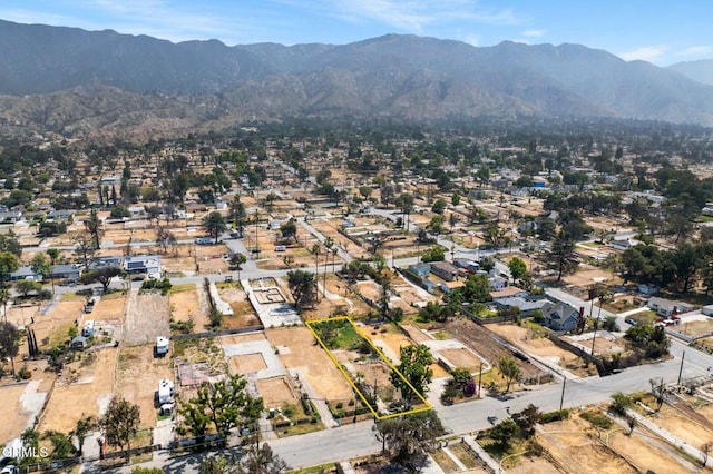 389 W Mendocino St, Altadena, CA 91001 - view of property location featuring a mountainous background and property parcel outlined