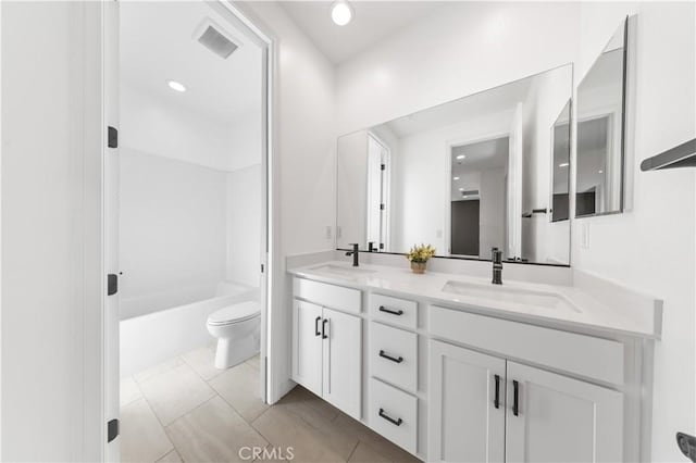 3173 Ivy Way, Rancho Mission Viejo, CA 92694 - bathroom featuring double vanity and shower / bathtub combination