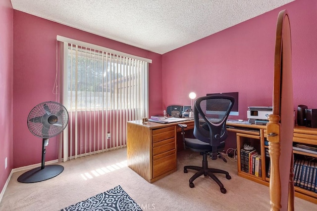 44668 13th St E, Lancaster, CA 93535 - office area with carpet floors and a textured ceiling