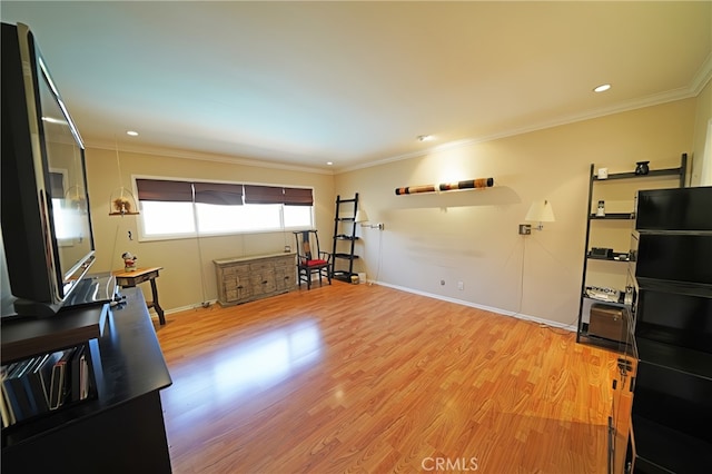 1525 N Hayworth Ave Unit 304, Los Angeles, CA 90046 - living room featuring light wood-style flooring, ornamental molding, and recessed lighting