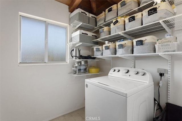 3331 Via Altamira, Fallbrook, CA 92028 - washroom with washer / dryer and baseboards