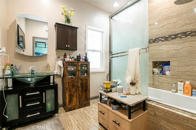3432 Larissa Dr, Los Angeles, CA 90026 - full bath featuring vanity, tiled shower / bath, and recessed lighting