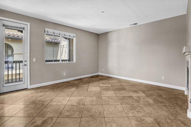 13325 Via Tresca Unit 7, San Diego, CA 92129 - tiled empty room with baseboards