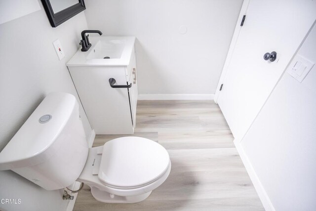 1925 Ginger St Unit 112, Oxnard, CA 93036 - bathroom featuring vanity and wood finished floors