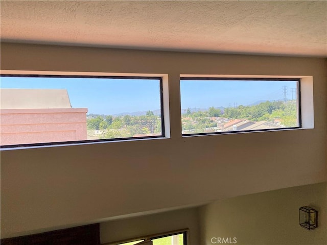 28432 Alava, Mission Viejo, CA 92692 - detailed view of a textured ceiling