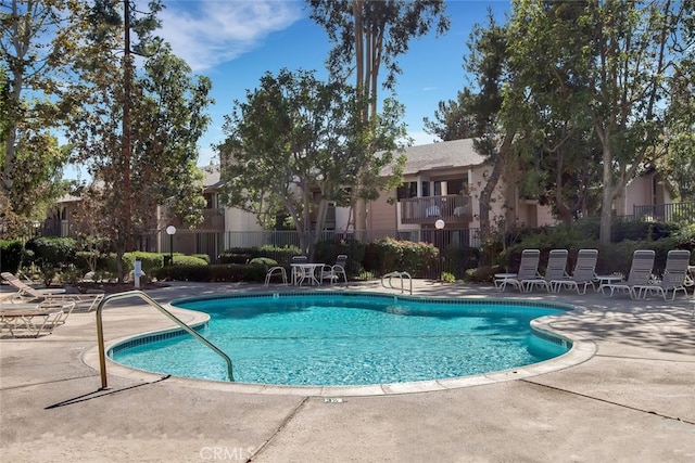 26701 Quail Crk Unit 31, Laguna Hills, CA 92656 - community pool featuring a patio area