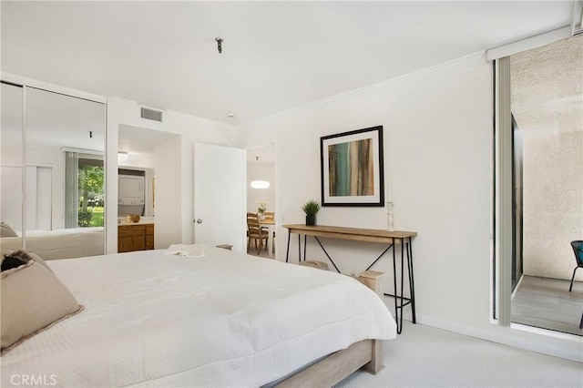 26701 Quail Crk Unit 31, Laguna Hills, CA 92656 - bedroom featuring carpet flooring, crown molding, and ensuite bath