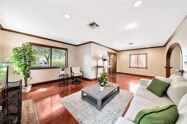 520 W Santa Clara Ave, Santa Ana, CA 92706 - living room featuring wood finished floors, recessed lighting, and crown molding