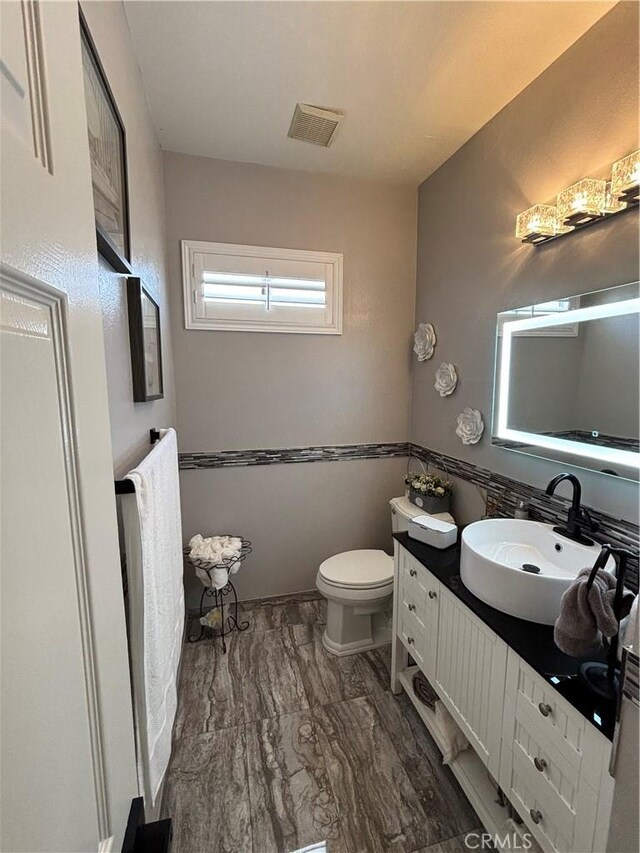 19928 Chase St Unit 2, Winnetka, CA 91306 - photo 12