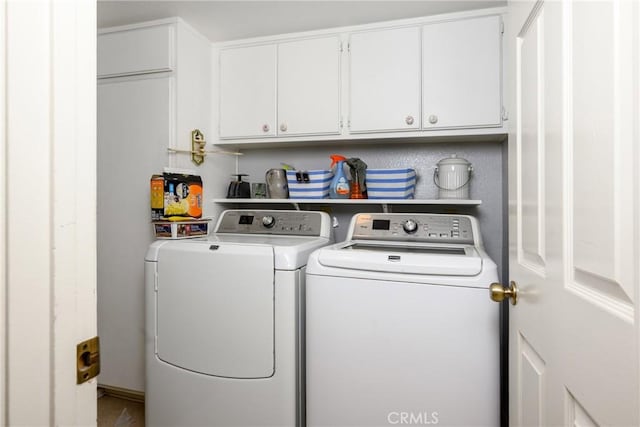 6255 Barranca Dr, Riverside, CA 92506 - laundry area with cabinet space and independent washer and dryer