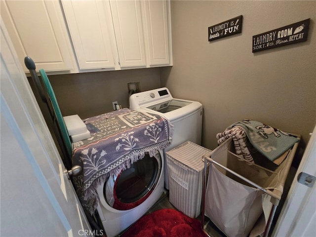 1315 Plaza Way, Perris, CA 92570 - washroom with independent washer and dryer and cabinet space