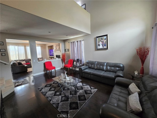 1315 Plaza Way, Perris, CA 92570 - living area with wood finished floors