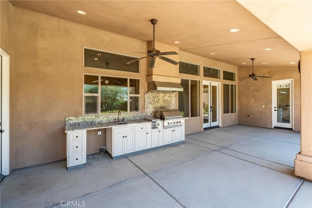 13611 Francisco Dr, Hanford, CA 93230 - view of patio featuring ceiling fan and an outdoor kitchen