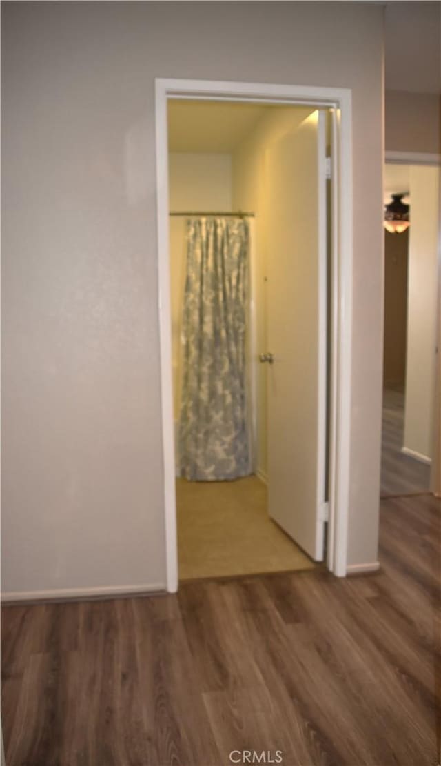 16558 Jasmine St, Victorville, CA 92395 - hall featuring wood finished floors