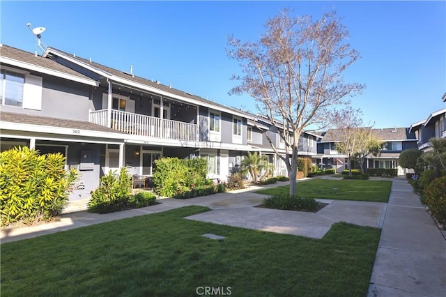 2414 Niagara Way, Costa Mesa, CA 92626 - view of home's community with a yard and a residential view