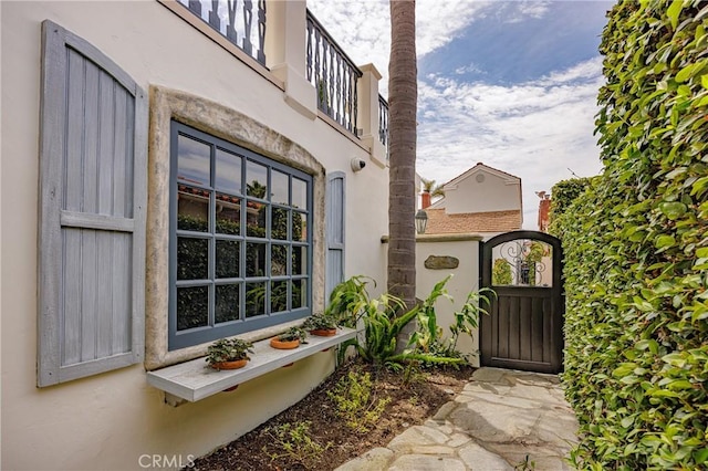 104 Via Lorca, Newport Beach, CA 92663 - view of gate