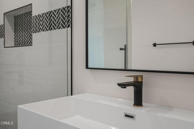 1200 W Huntington Dr Unit 21, Arcadia, CA 91007 - full bath with a sink and tiled shower