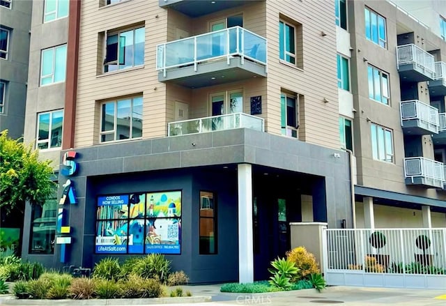 355 N Cleveland St Unit 211, Oceanside, CA 92054 - view of apartment building / complex with cooling unit