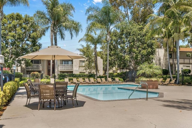 9959 Azuaga St Unit 105, San Diego, CA 92129 - community pool featuring a patio