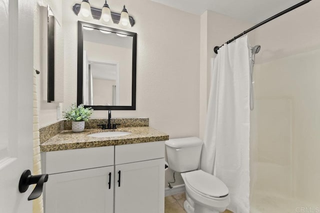 9959 Azuaga St Unit 105, San Diego, CA 92129 - bathroom featuring vanity, a shower with curtain, and tile patterned flooring