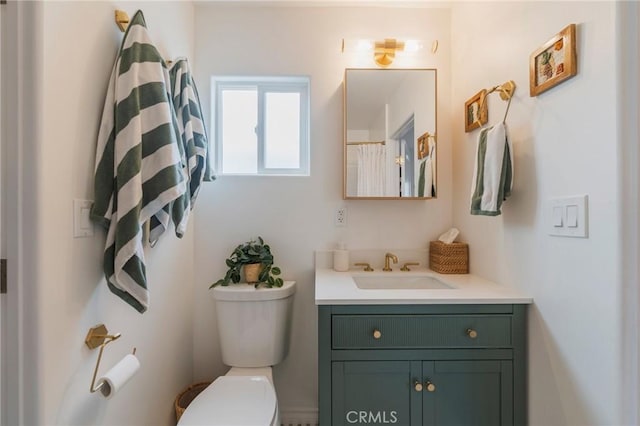 7838 Stewart Ave, Los Angeles, CA 90045 - full bath with vanity and toilet