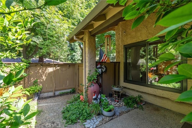 520 Wilshire Ct, Chico, CA 95973 - exterior space featuring a patio