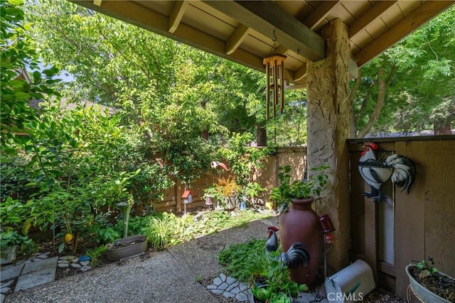 520 Wilshire Ct, Chico, CA 95973 - view of yard